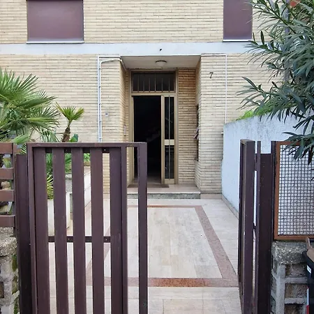 Casa Dante - Vaticano Gemelli Unicusano Apartment *